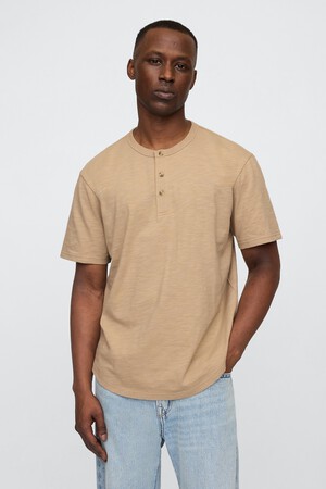 Lived-In Relaxed Curved Hem Henley T-Shirt