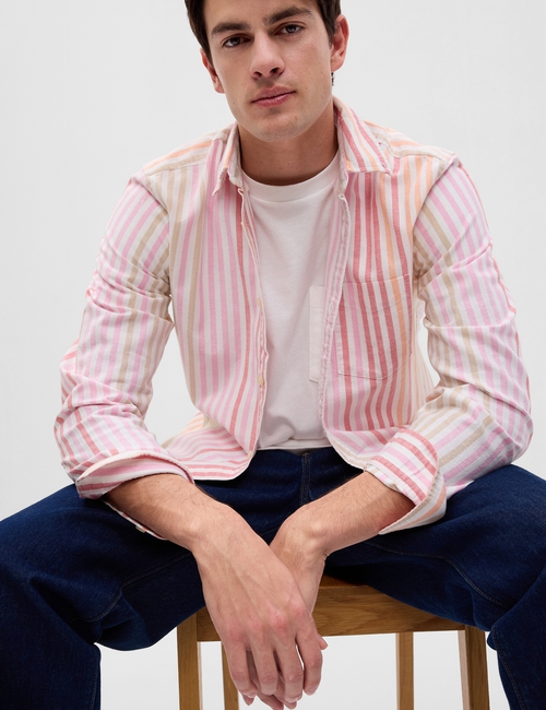 Classic Oxford Shirt in Standard Fit