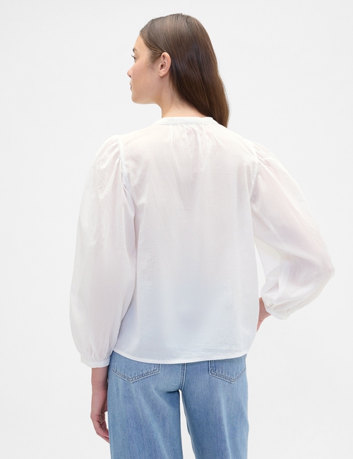 Relaxed Puff Sleeve Lace Top