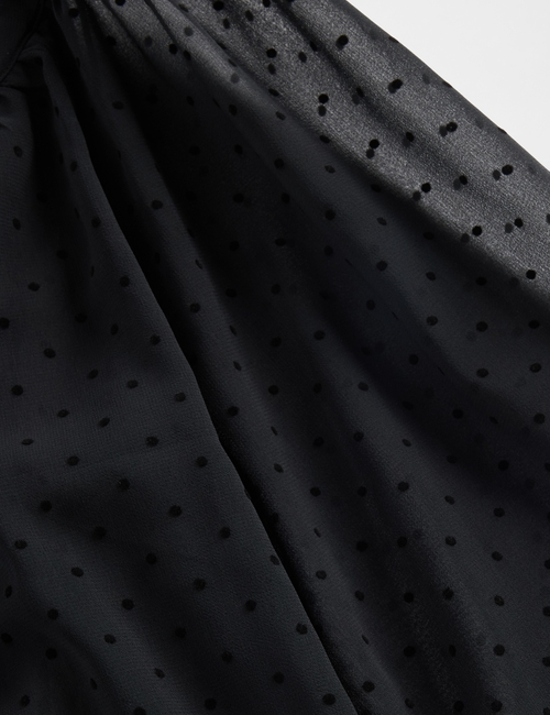 LS SCOOP NECK BUTTON FRONT SHIRT