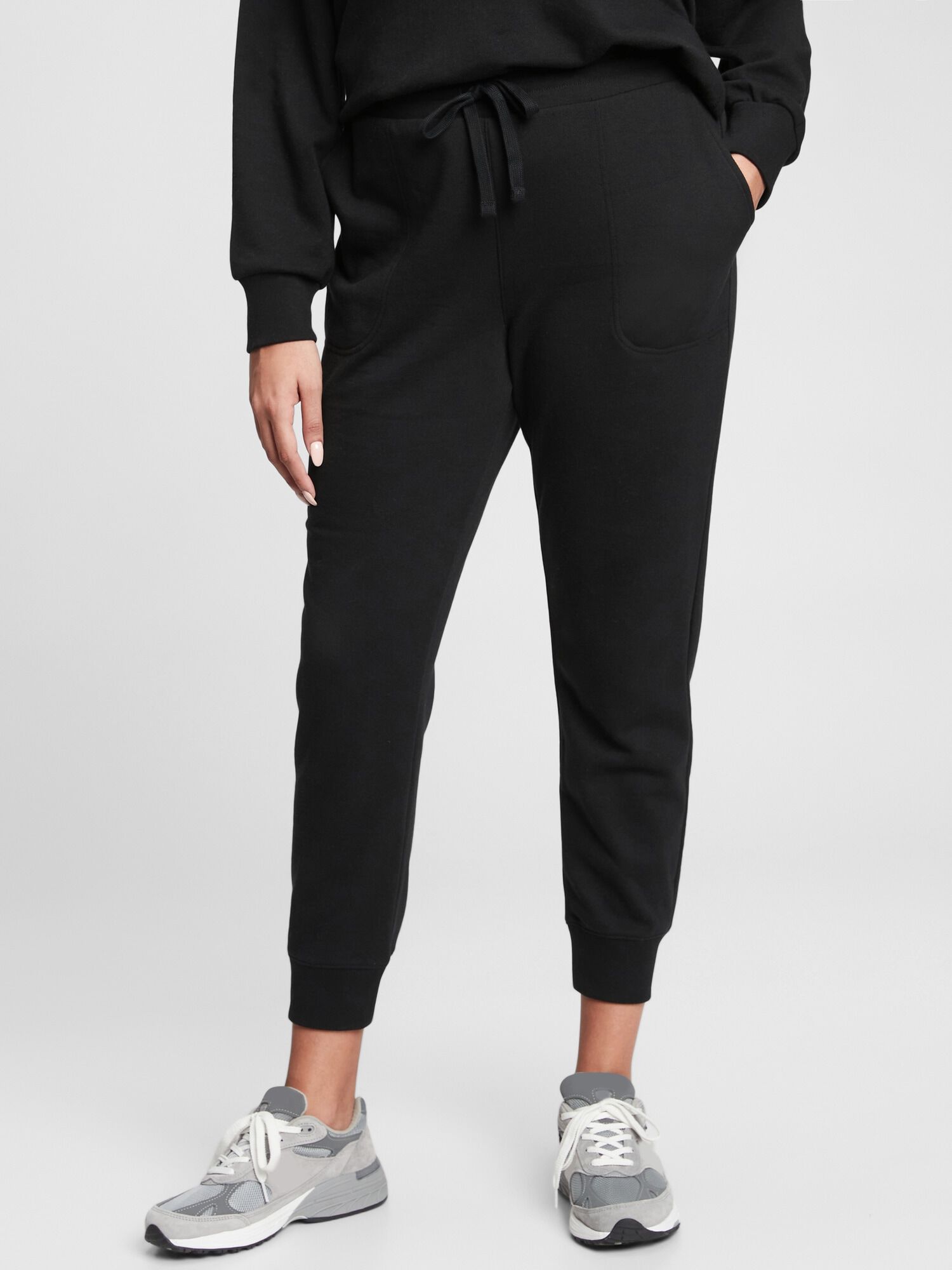 Soft fleece joggers 2025
