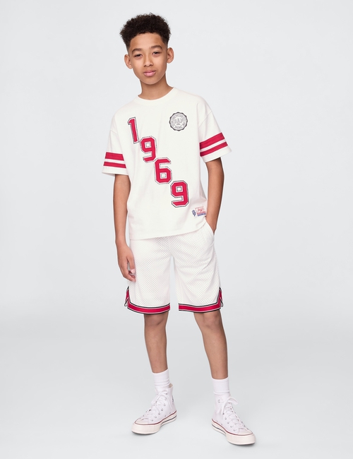 Kids GapFit 8.5" Mesh Pull-On Shorts