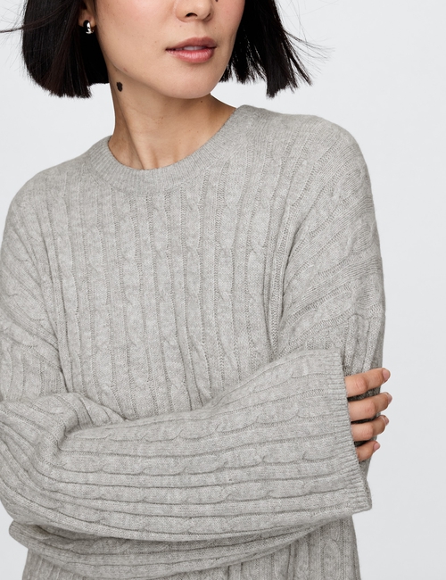 CashSoft Cable-Knit Sweater