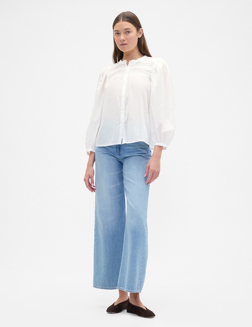 Relaxed Puff Sleeve Lace Top