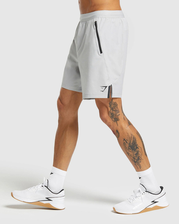 Apex 7" Hybrid Shorts