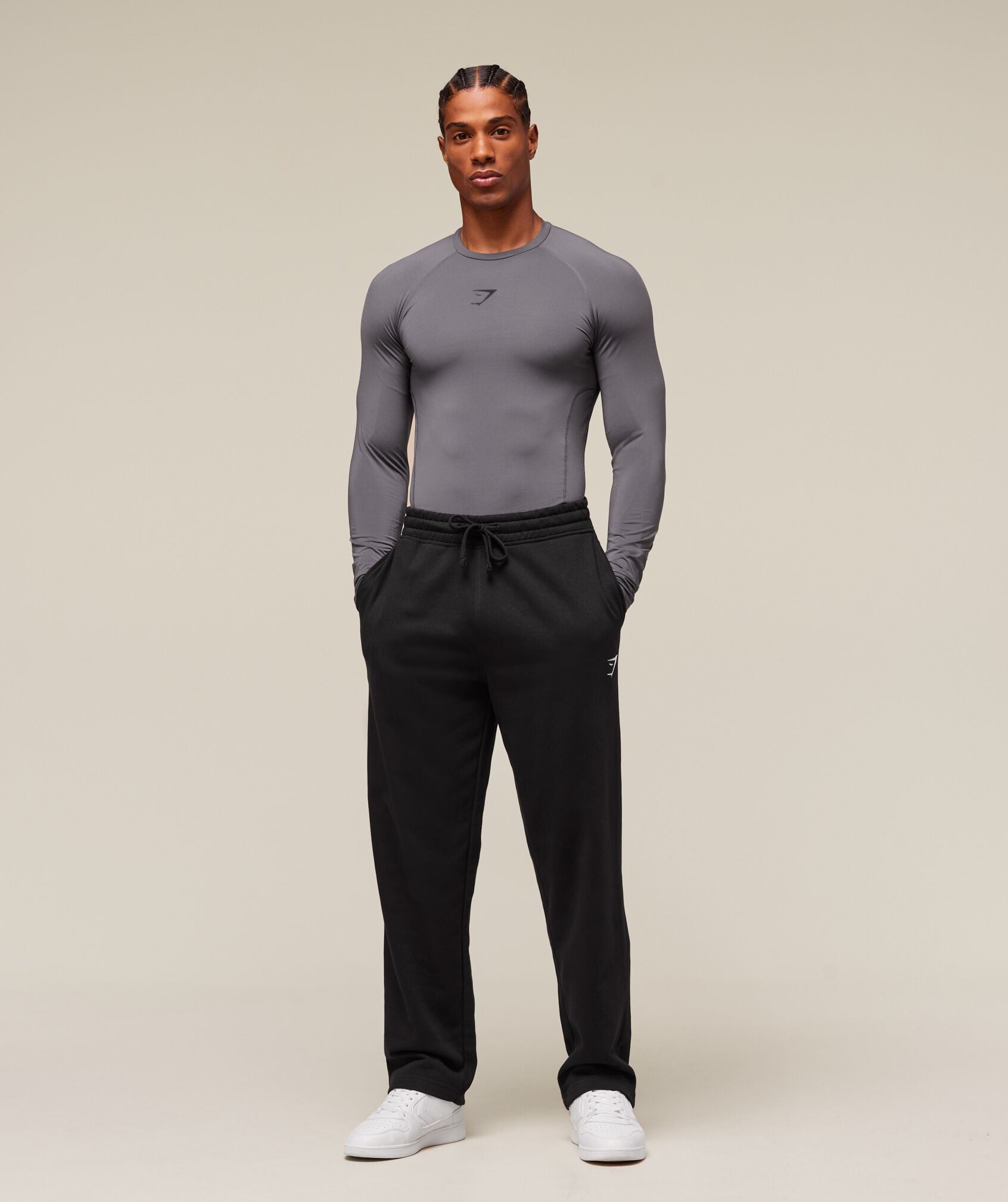 Shop Element Baselayer Long Sleeve T-Shirt DARK GREY - Gymshark Oman