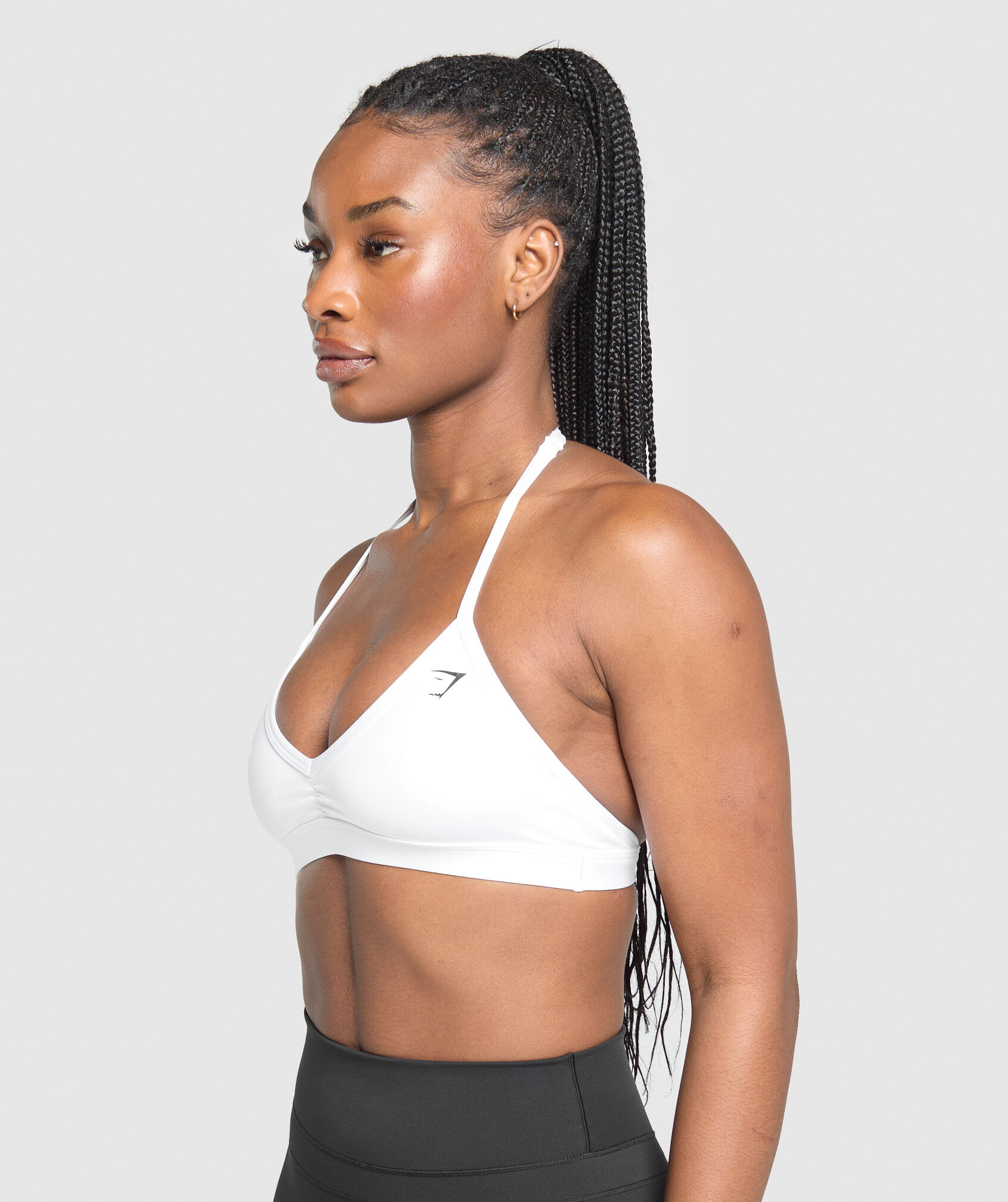 Shop Minimal Halterneck Sports Bra WHITE - Gymshark Oman