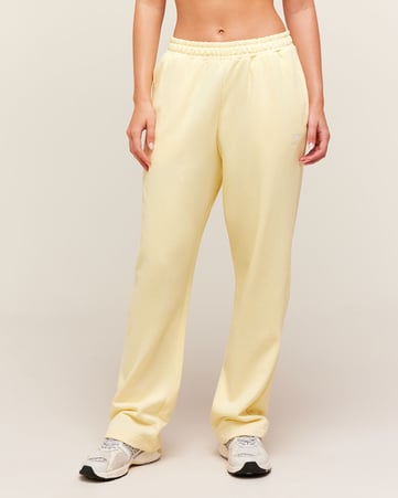 Training Fleece Straight Leg Pant