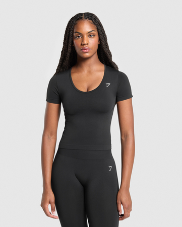 Everyday Seamless Tight Fit Crew Neck Tee