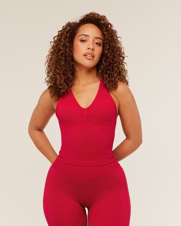 Lift Seamless Tank with Shelf