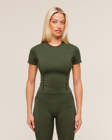 Everyday Seamless Contrast Tee