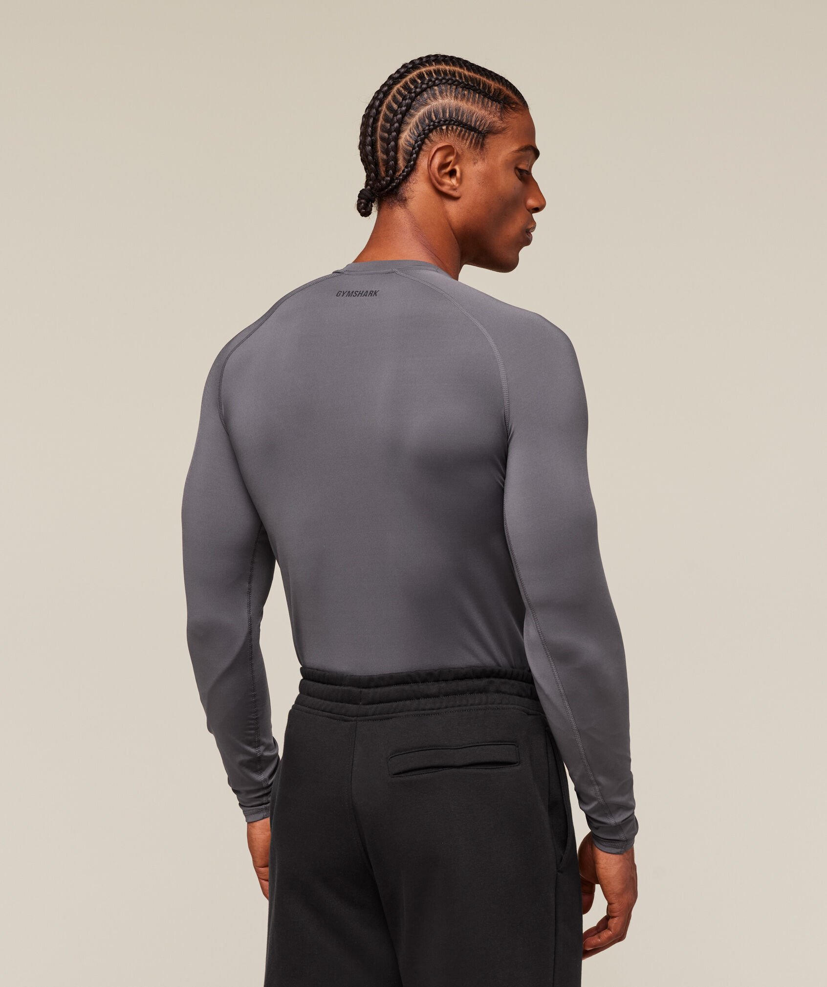 Shop Element Baselayer Long Sleeve T-Shirt DARK GREY - Gymshark Oman
