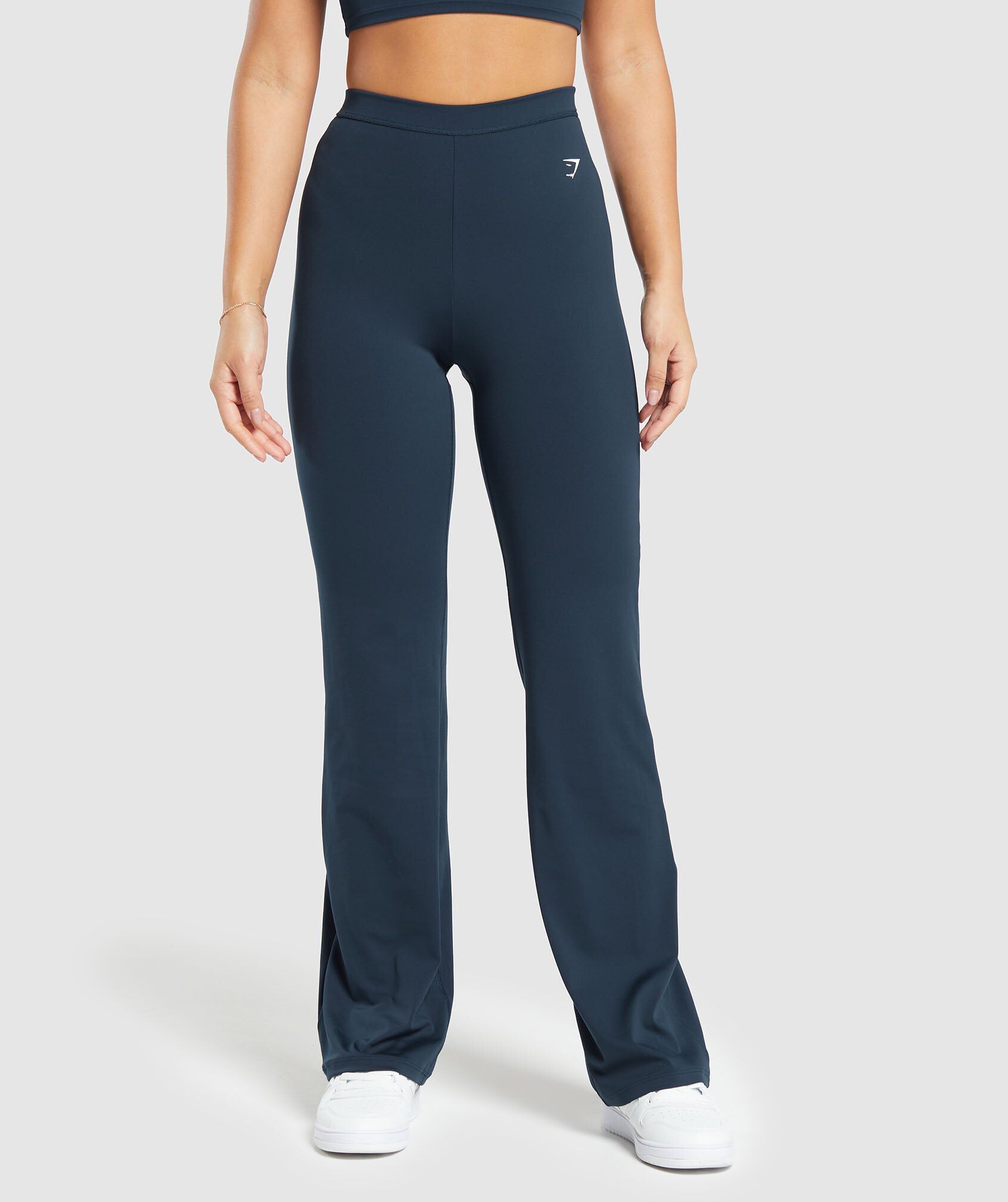 Shop Everyday Flare Legging Navy Gymshark Oman