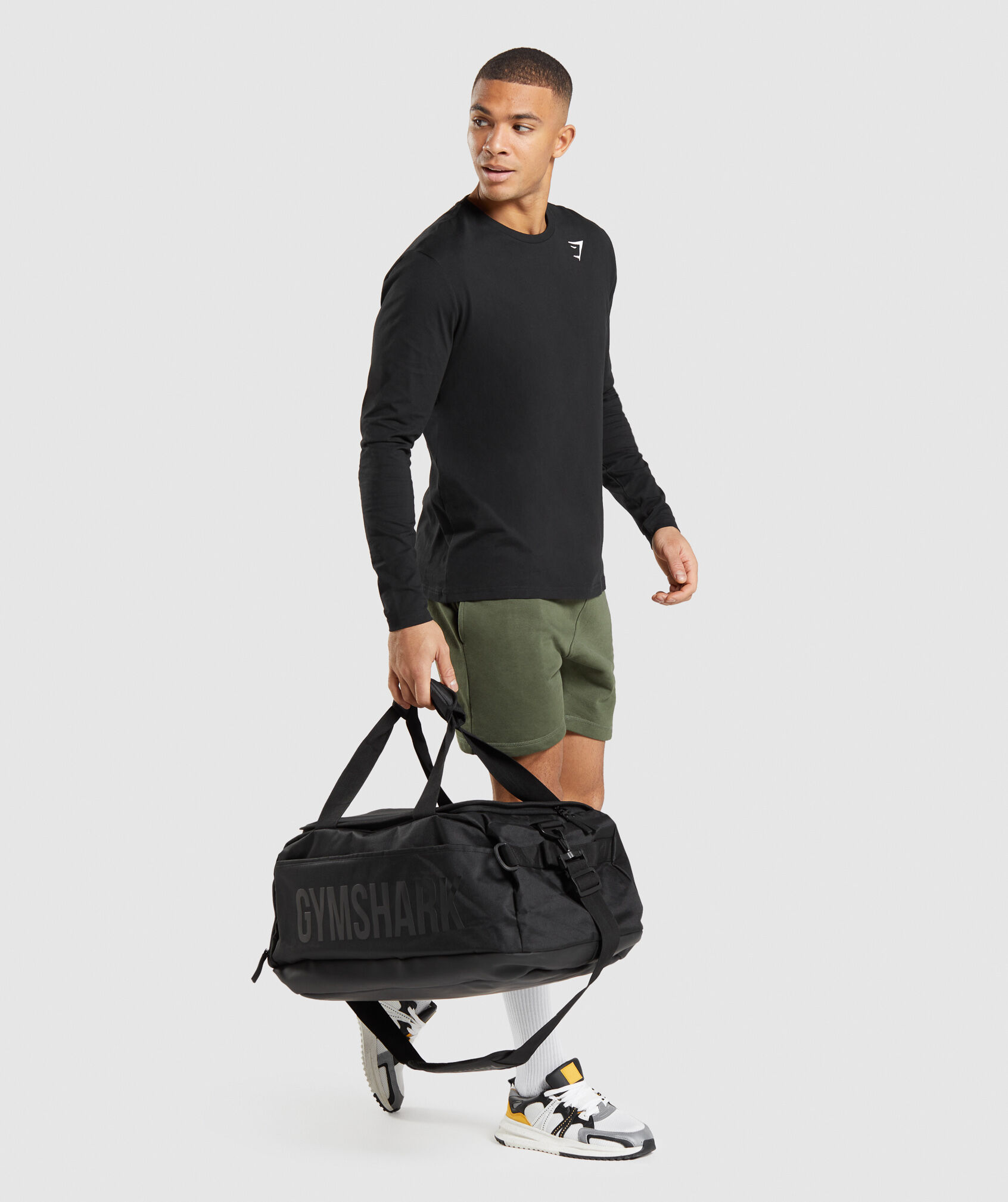 تيشيرت كريست بأكمام طويلة تيشيرت كريست بأكمام طويلة