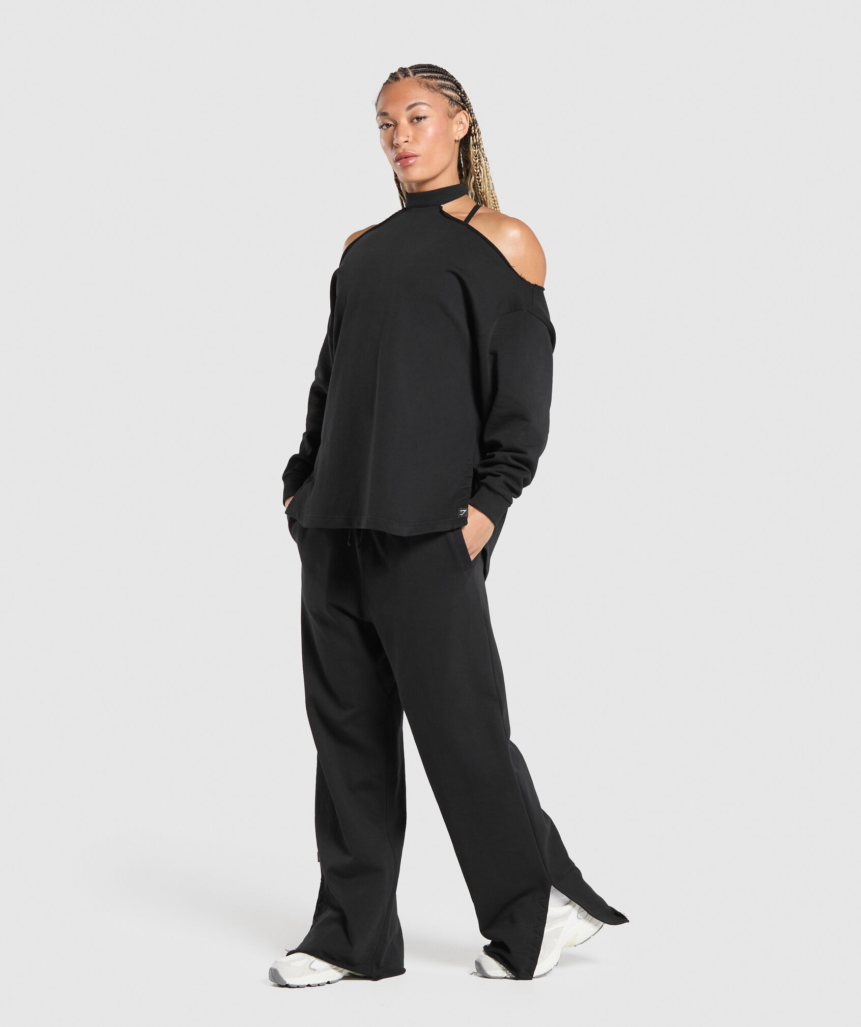 Shop Superset Longline Sweatshirt BLACK Gymshark Dubai UAE