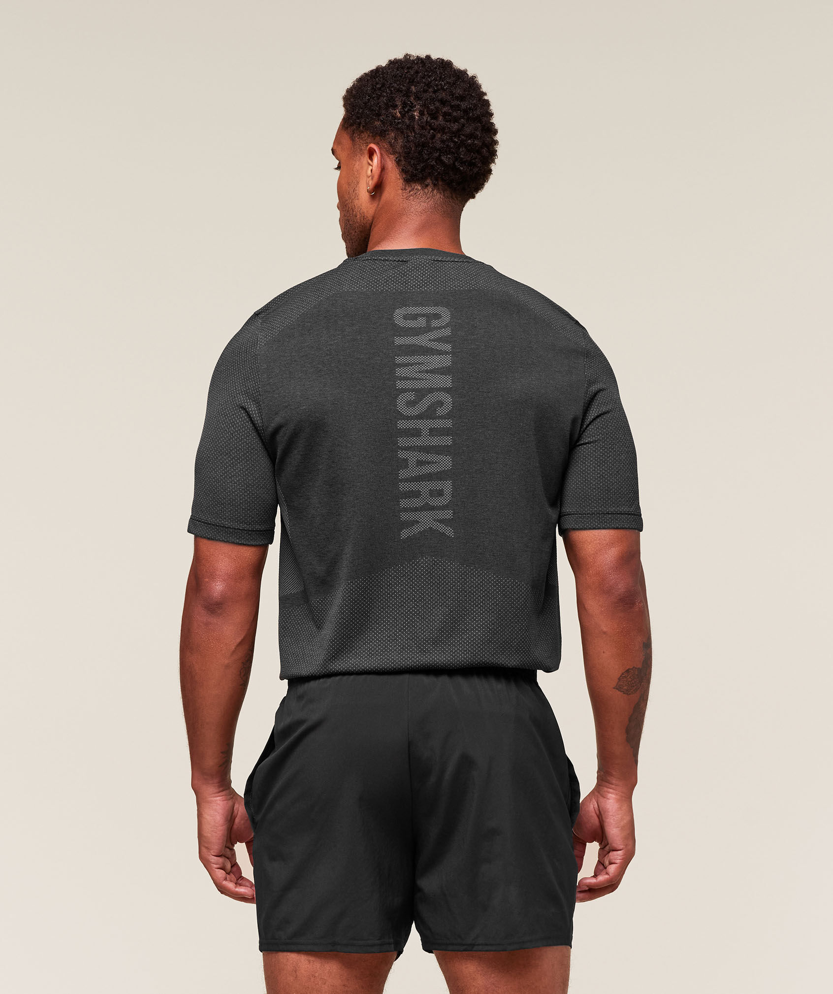 Lightweight Seamless T-Shirt