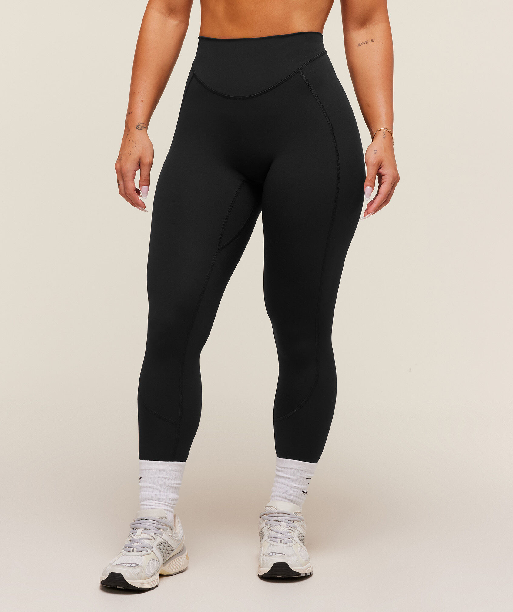 Lifting Dipped Waistband Leggings