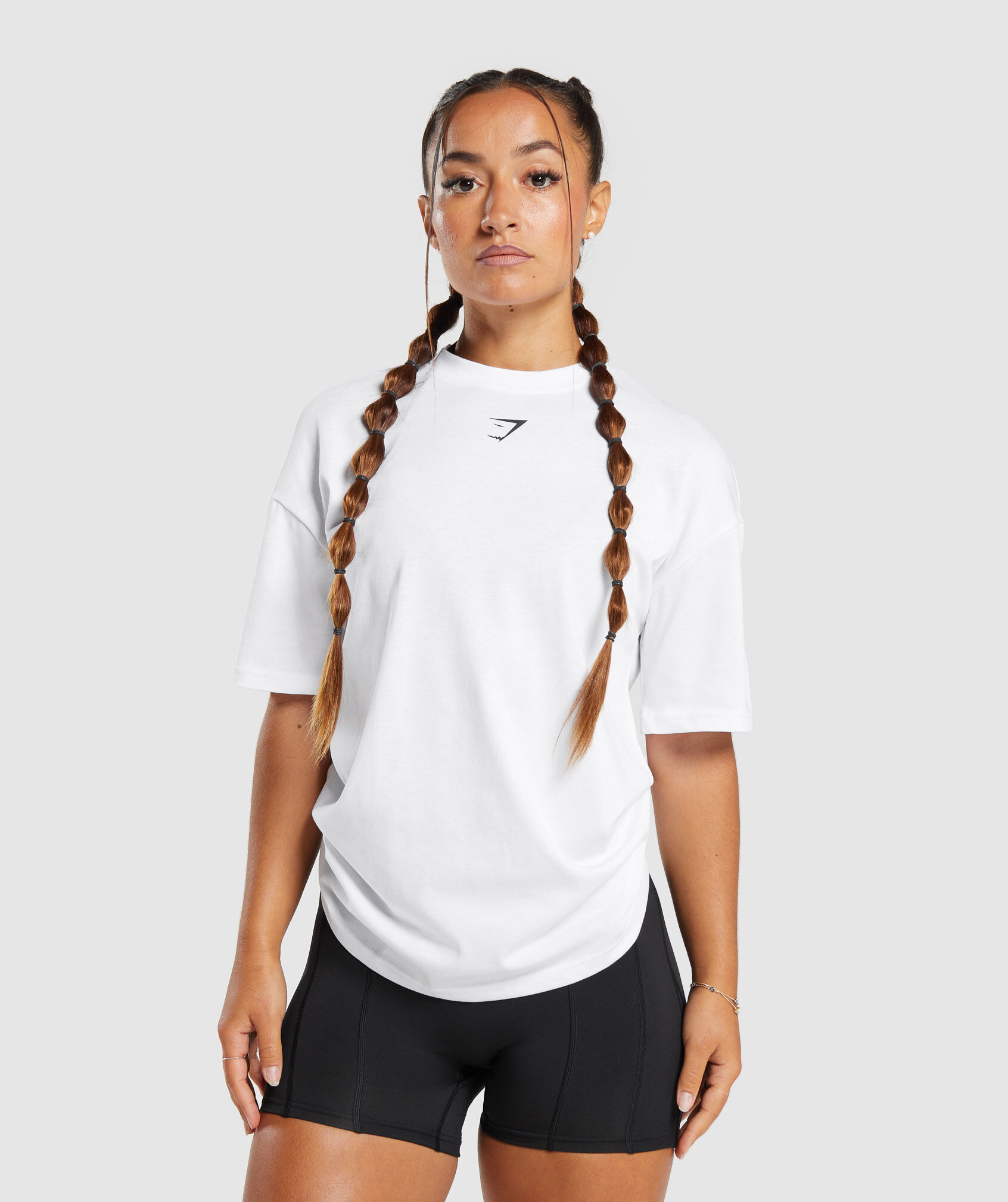 Shop Power Oversized T-Shirt White - Gymshark Oman Shop Power Oversized T-Shirt White - Gymshark Oman