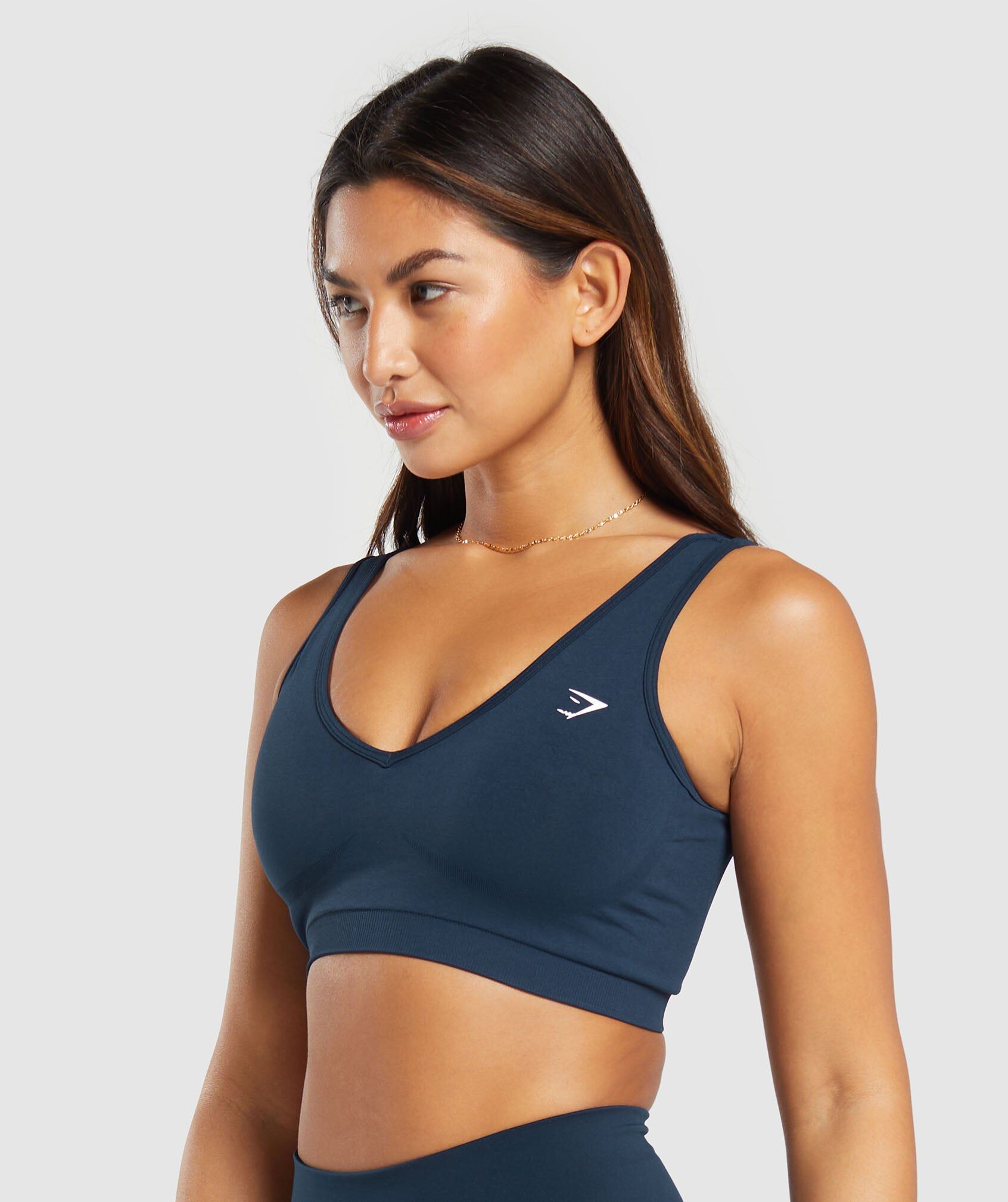 Navy blue sports bra 2025
