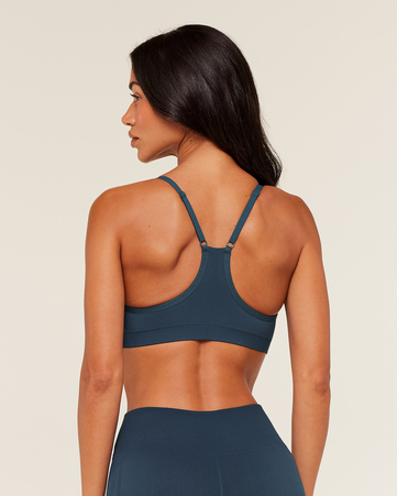 Everyday Seamless Racerback Sports Bra