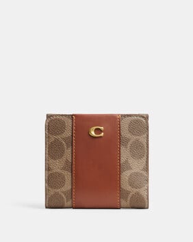 Essential Slim Billfold Wallet In Signature UpcraftedLeather