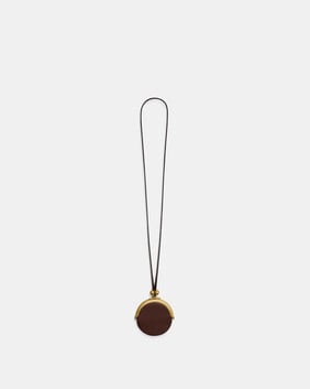 Runway Circle Leather Kisslock Pouch