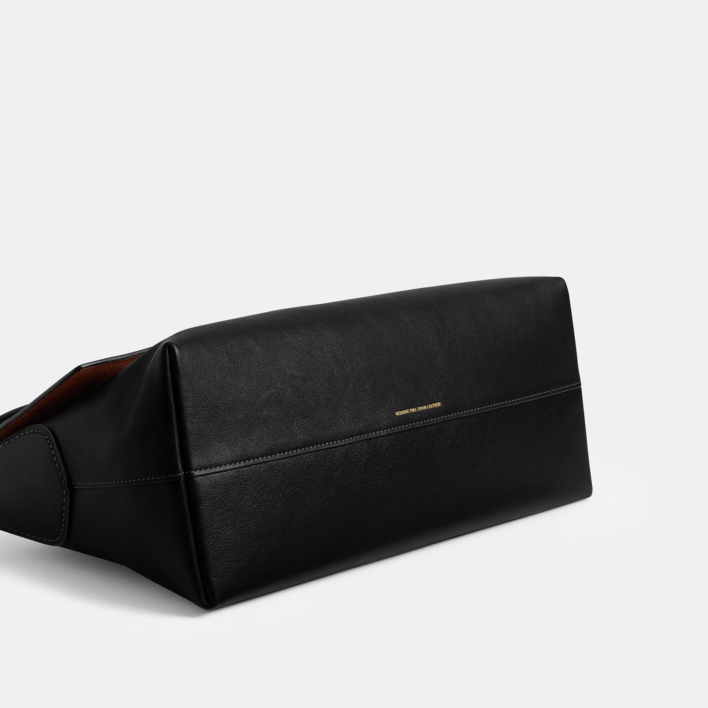 Buy COACH Chelsea Shoulder Bag 36 Black Online in UAE