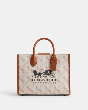 Ace Tote 26 With Horse And Carriage Print
