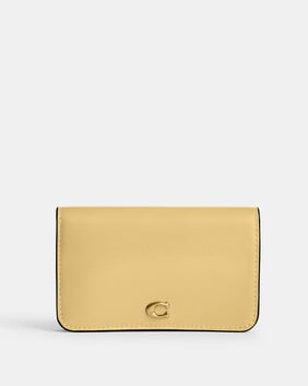 حافظة بطاقات إسنشال رفيعة