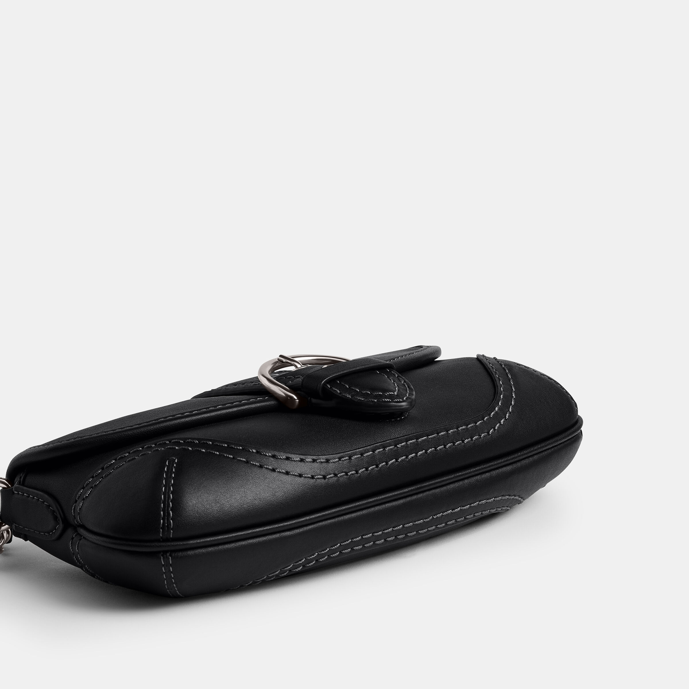 Coach Soho Signature Black Bag 美品 COACH CAN43 Soho Bag 25 In Signature Jacquard Black Silver Outlet