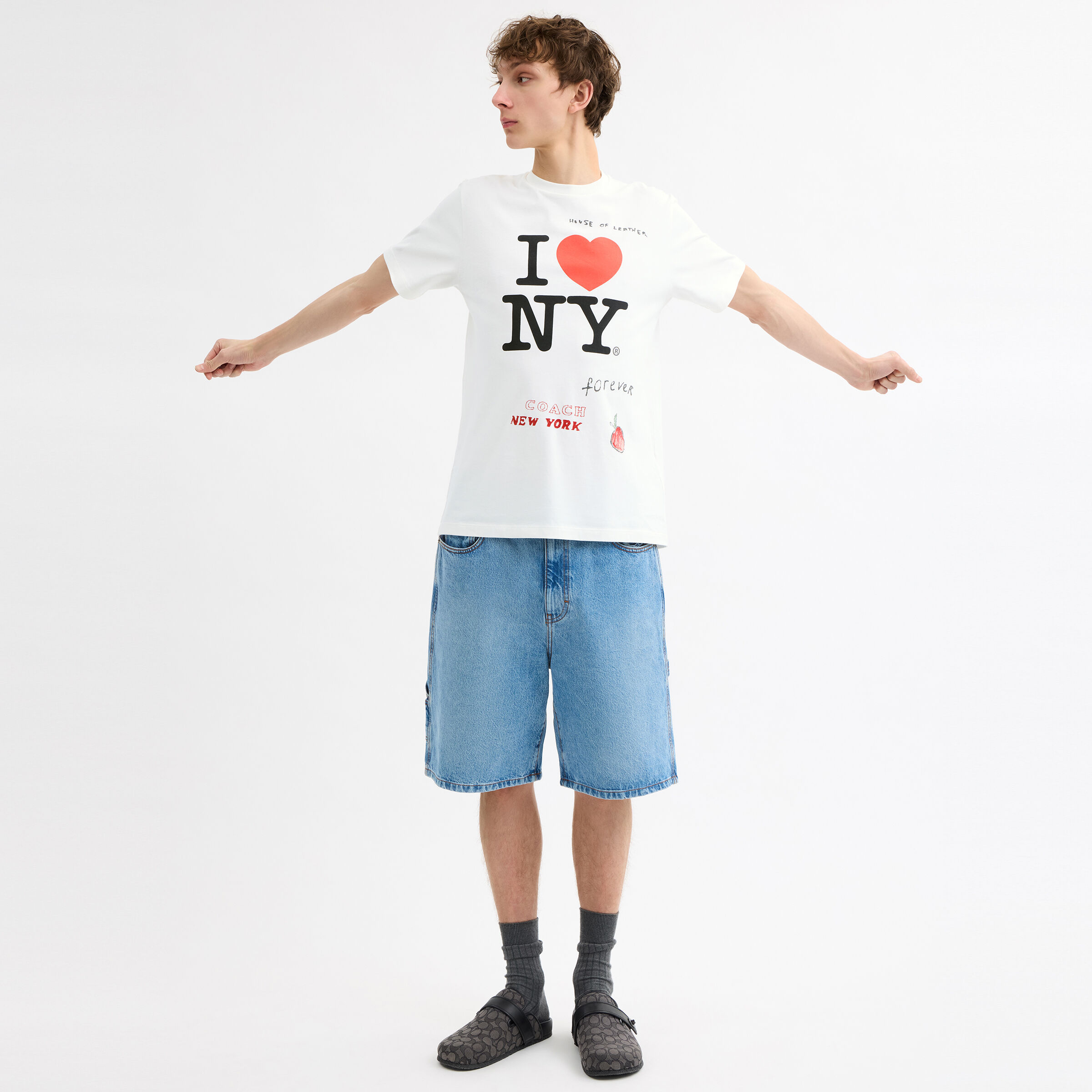 Buy COACH New York T-shirt White Online in UAE