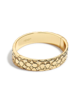 Quilted Signature Hinged Bangle