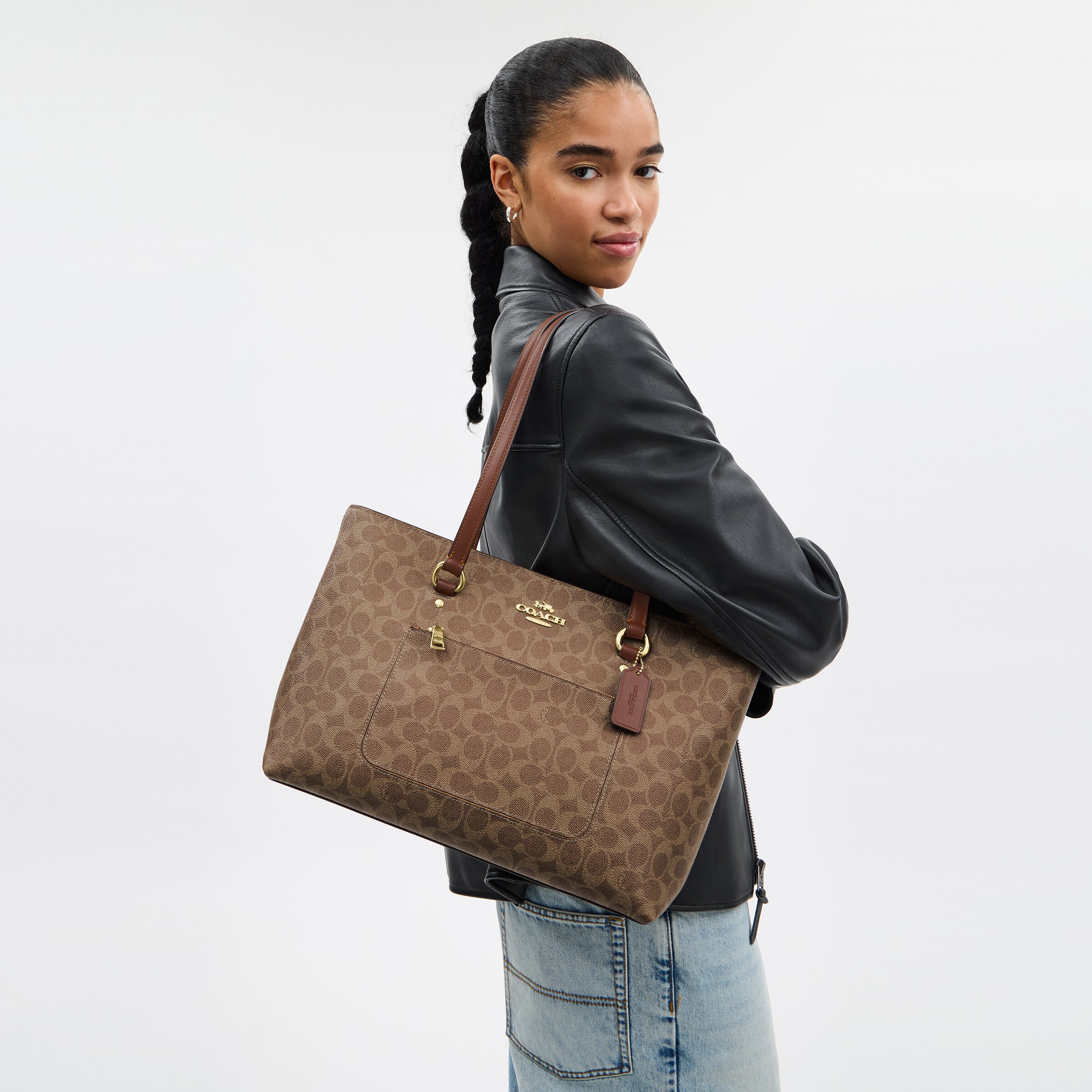 バッグ Coach Tote Bag Signature Brown Buy COACH Station Tote Bag In Signature Canvas Dark Beige Online