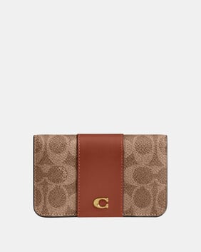Essential Slim Card Case In Signature Canvas